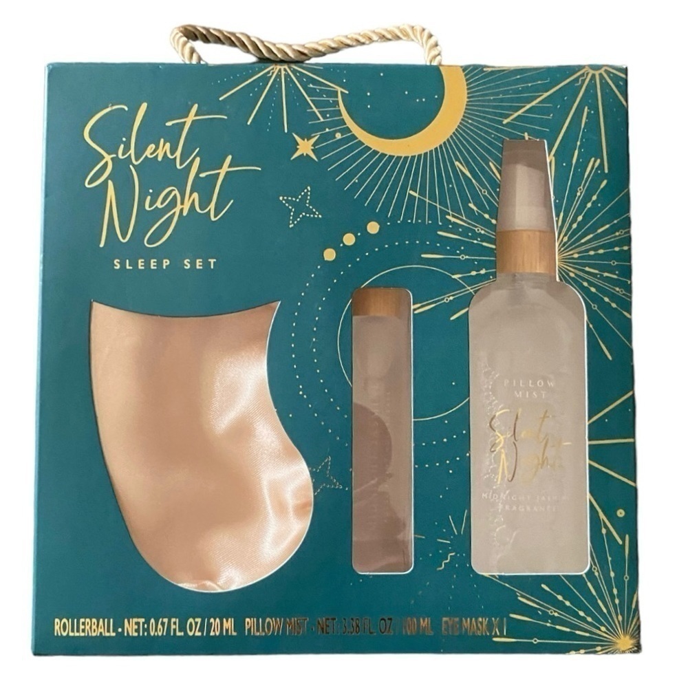 #113-NWT-MILTON & DREW-SILENT NIGHT SLEEP SET